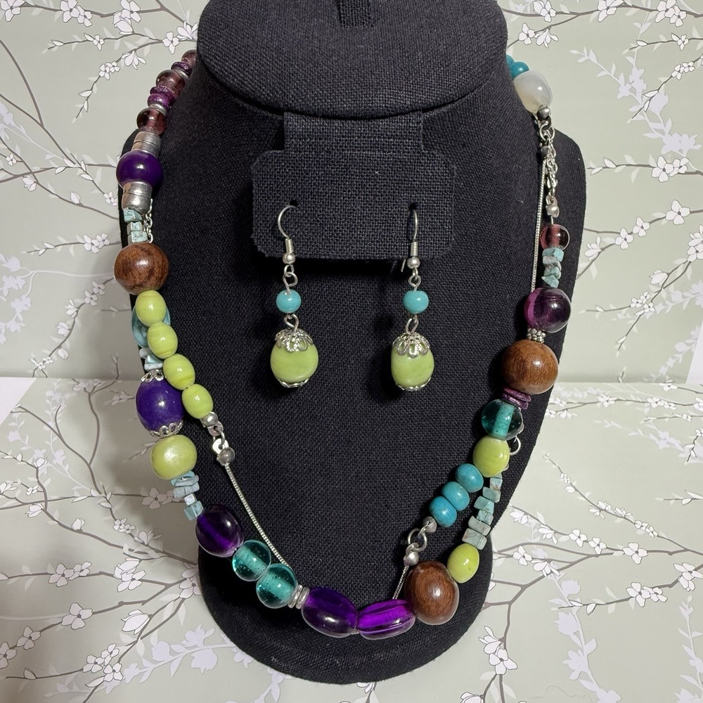 Esmar Necklace & Earrings Pierced Silver Tone Beads Stones Purple Green BOHO 42"